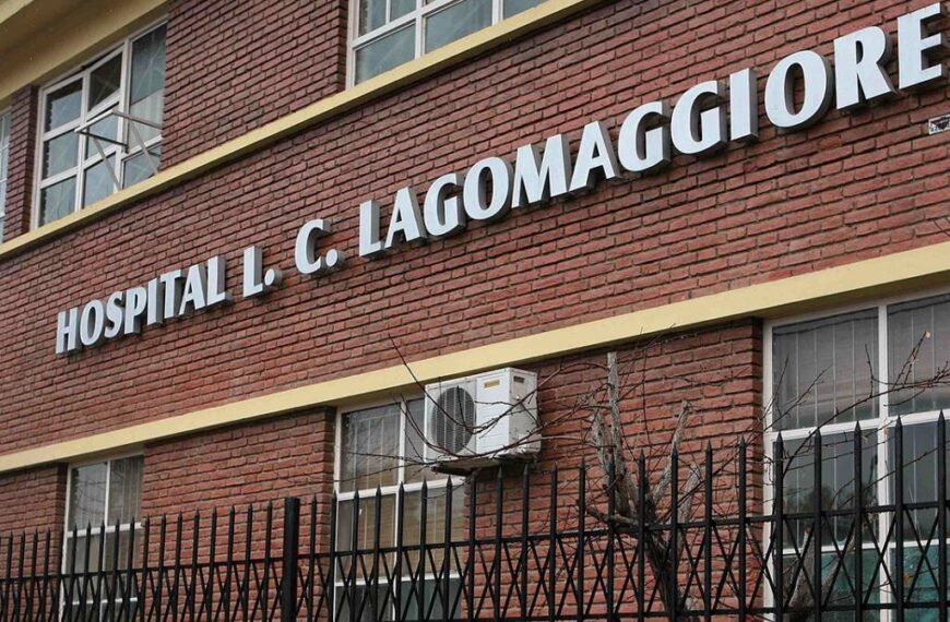 Horror en Maipú: murió por las quemaduras que sufrió una mujer que estaba pasando un lampazo con querosén