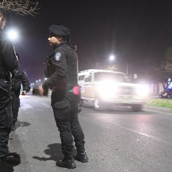 Asesinaron a un joven de 23 años en Las Heras: una pareja detenida