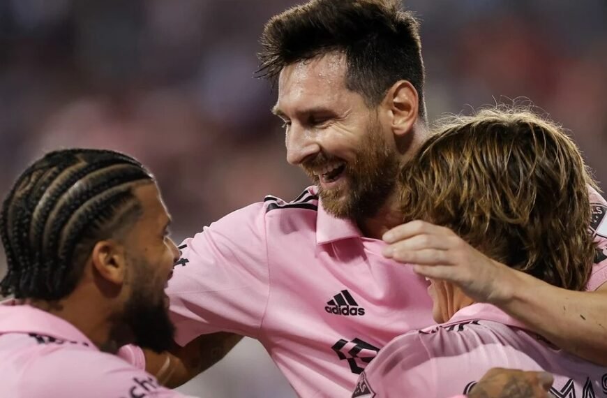 -VIDEO- Con un gran gol de Messi, Inter Miami venció 2-0 a New York RB y sueña con los Playoffs de la MLS