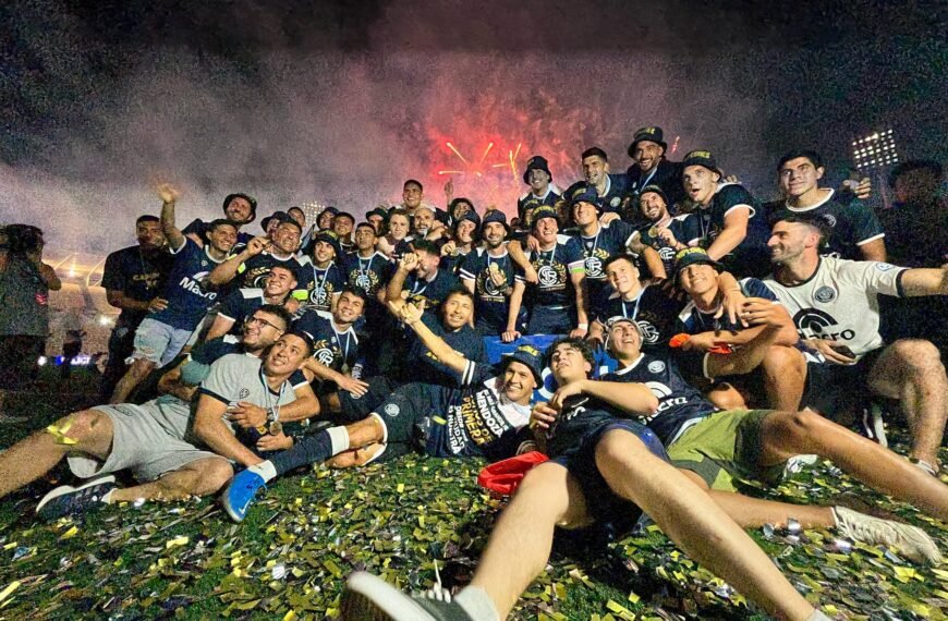 -FOTOS Y VIDEOS- Independiente Rivadavia escribió su página más gloriosa y ascendió a la Primera División