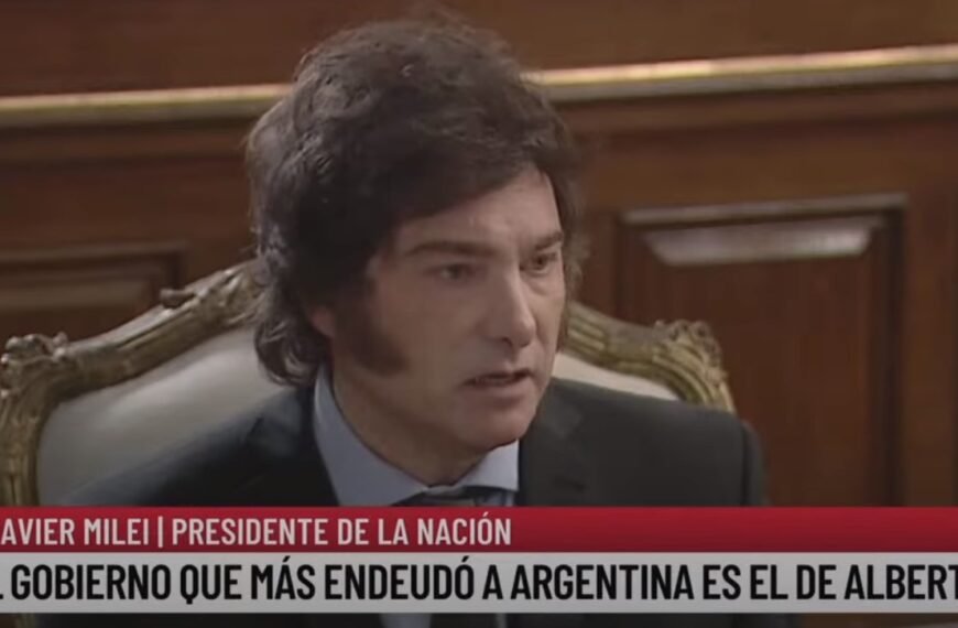 -VIDEO- Javier Milei insistió con la dolarización y le respondió a Cristina Kirchner: «El gobierno que más endeudó a Argentina es el de Alberto»