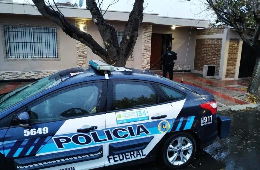 Allanamientos masivos en Mendoza por tráfico de armas a Chile