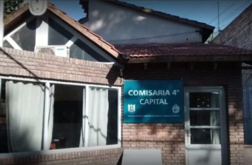 Un detenido por violencia de género dijo sentirse mujer, lo cambiaron de comisaría y escapó