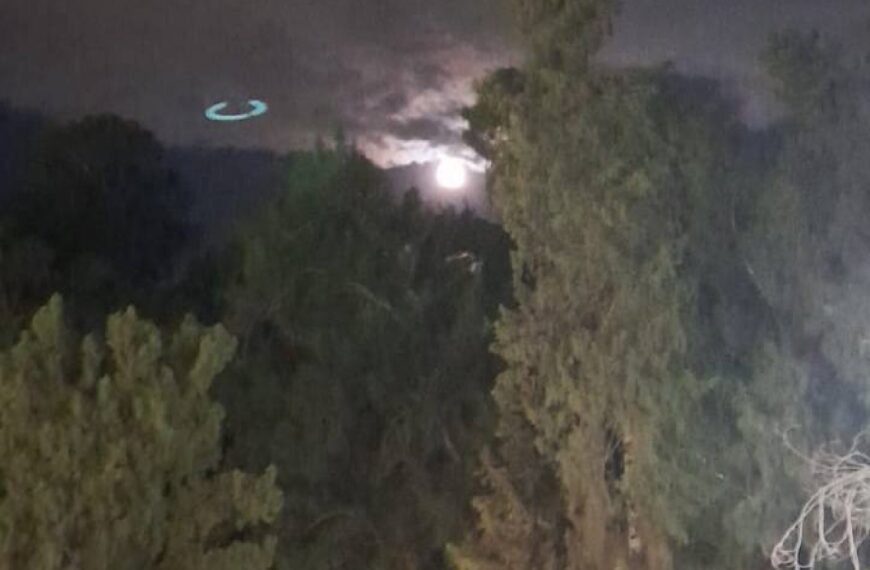 Captan en fotos un extraño objeto en el cielo de San Juan, que fue visto también en Tucumán y La Rioja