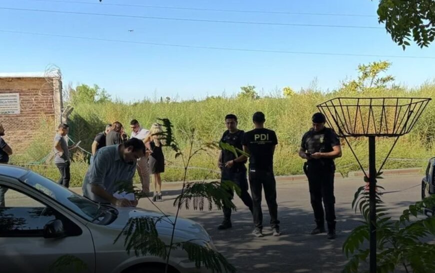 Investigan un posible femicidio tras el hallazgo de una mujer incinerada