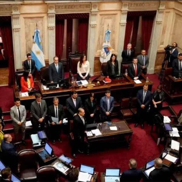 Los senadores pasarán a cobrar más de $13 millones desde enero de 2027