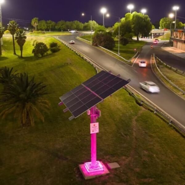 San Juan inauguró la primera «autopista solar» de Argentina