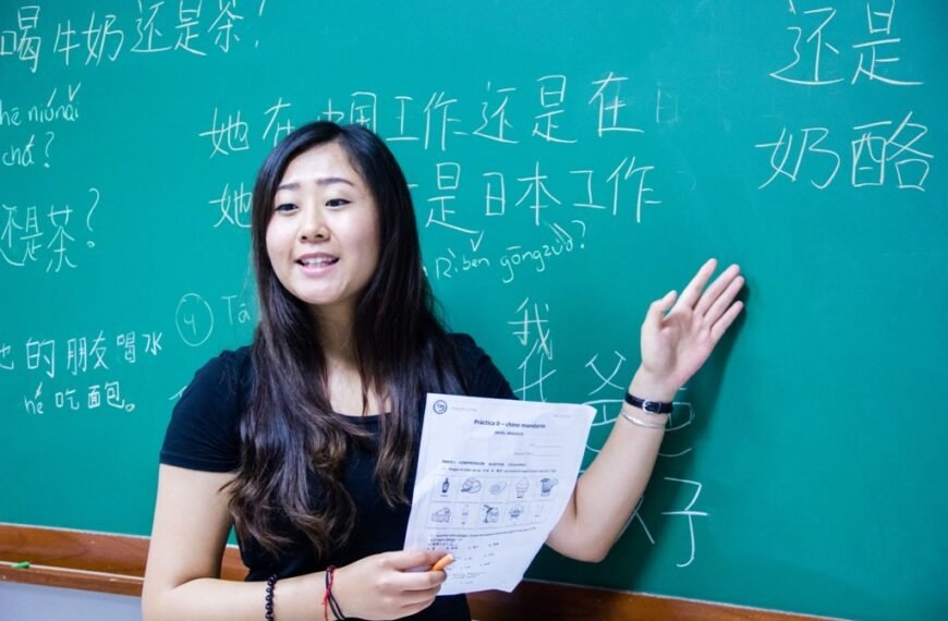 Mendoza suma el chino mandarín en escuelas públicas y lo extiende al nivel Primario