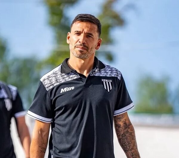 Gimnasia se quedó sin DT: «de común acuerdo», Ariel Broggi se fue del Lobo