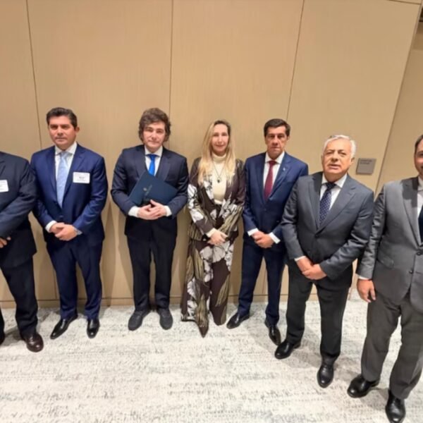 Con el apoyo de 5 gobernadores clave, se aprobó la Ley de Glaciares