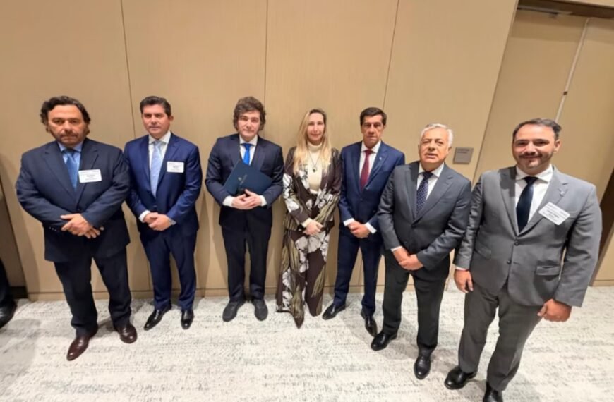 Con el apoyo de 5 gobernadores clave, se aprobó la Ley de Glaciares