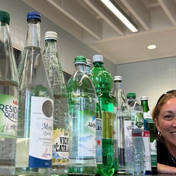 Una mendocina es la primera sommelier de agua del país