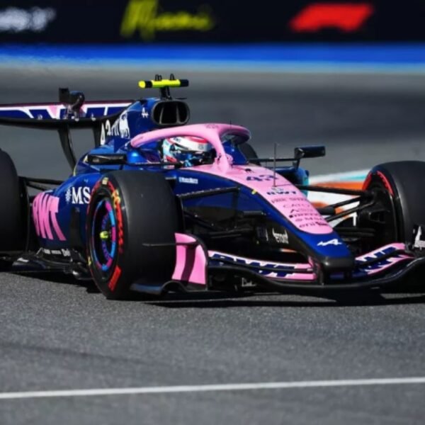 Colapinto terminó séptimo en el GP de Miami tras una sanción a Leclerc