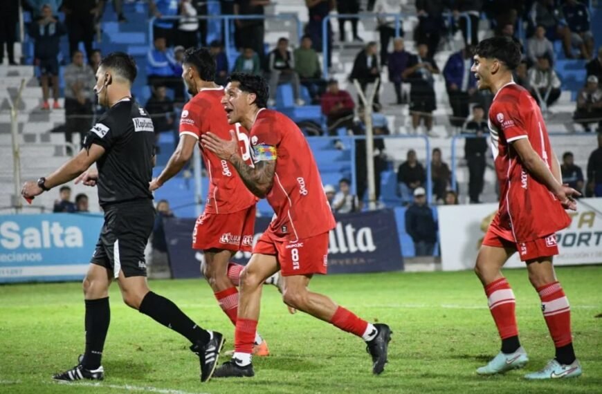 Deportivo Maipú perdió como visitante con Gimnasia y Tiro y Enzo Pérez fue expulsado