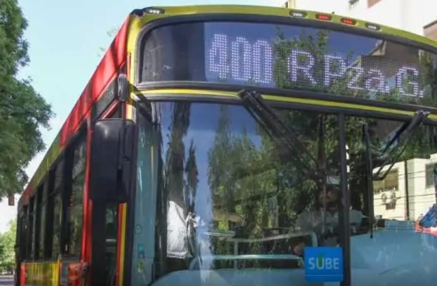 Riña en un micro: apuñalaron a un joven de 20 años