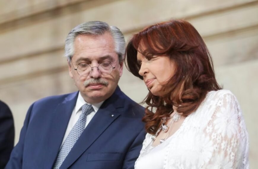 Alberto Fernández volvió a enfrentar a Cristina Kirchner: «Si le hacía caso, Argentina estallaba»