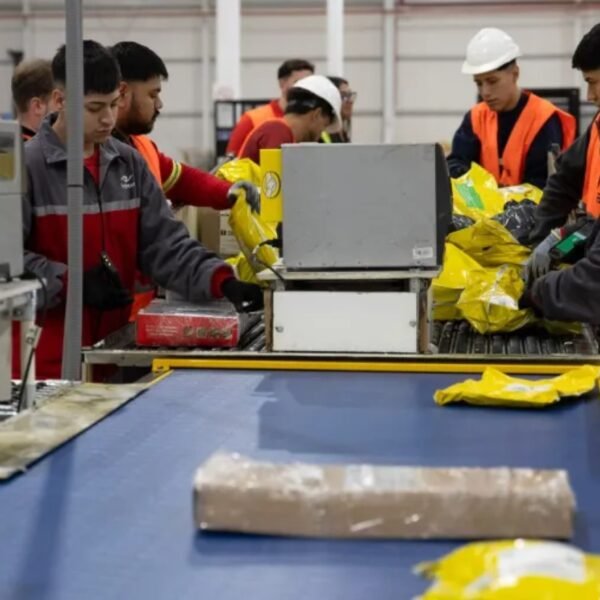 Mercado Libre invertirá USD 8 millones y más de 1.000 puestos de trabajo en un nuevo centro logístico en Mendoza